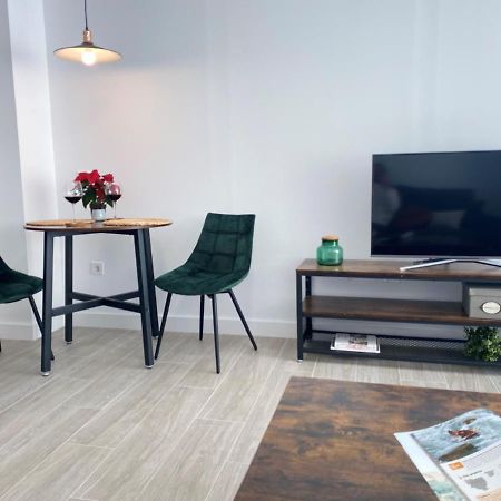 Carmen'S Cozy Apartment 托雷莫利诺斯 外观 照片