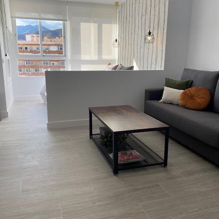 Carmen'S Cozy Apartment 托雷莫利诺斯 外观 照片
