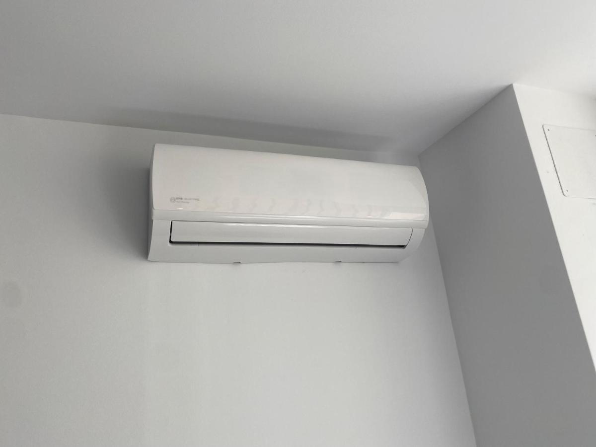 Carmen'S Cozy Apartment 托雷莫利诺斯 外观 照片